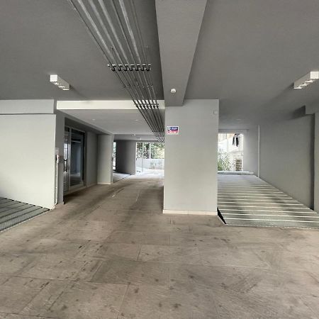 New 2Bd Aprt With Shared Rooftop Pool E2 Athens Luaran gambar